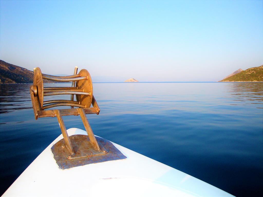 Waterfront Mediterranean Villa Skroponeria ภายนอก รูปภาพ