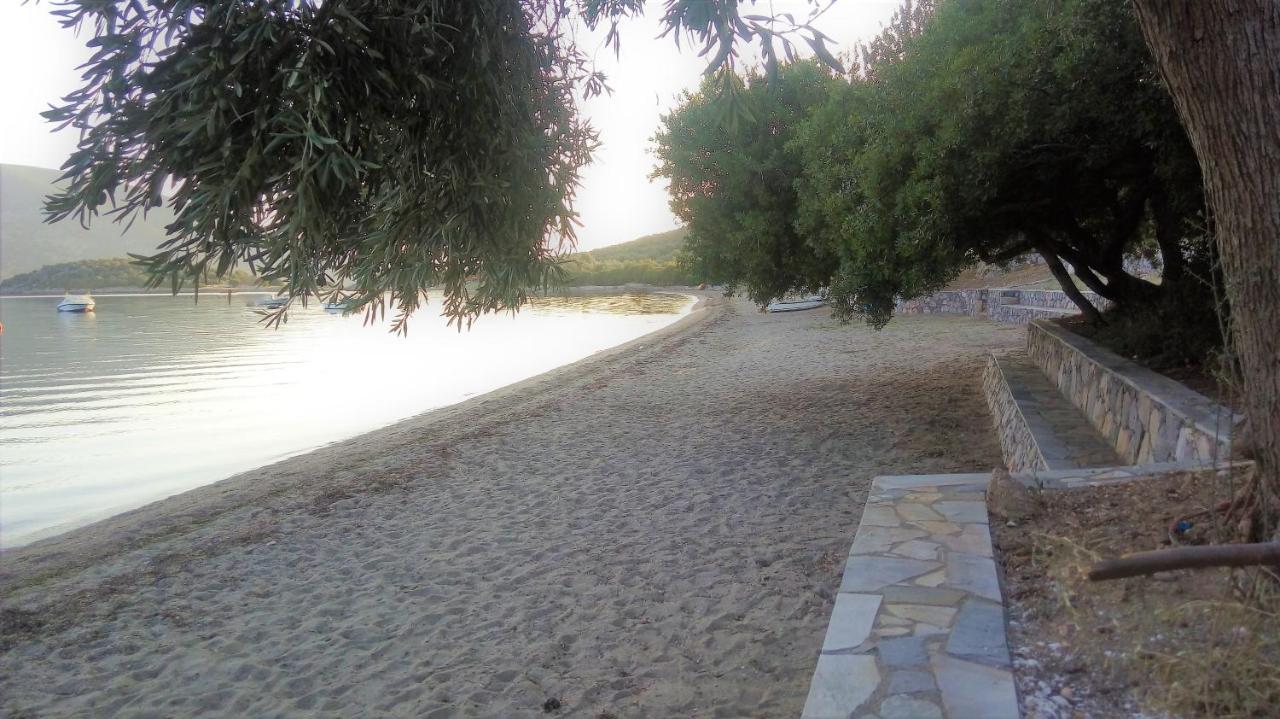 Waterfront Mediterranean Villa Skroponeria ภายนอก รูปภาพ